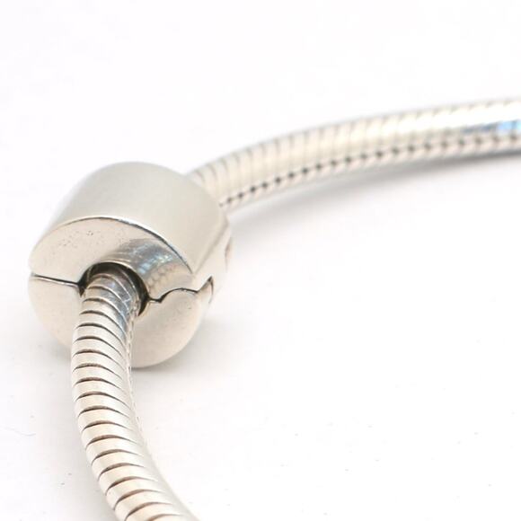 Authentic PANDORA Smooth Plain Clip - 790138 - Picture 3 of 11